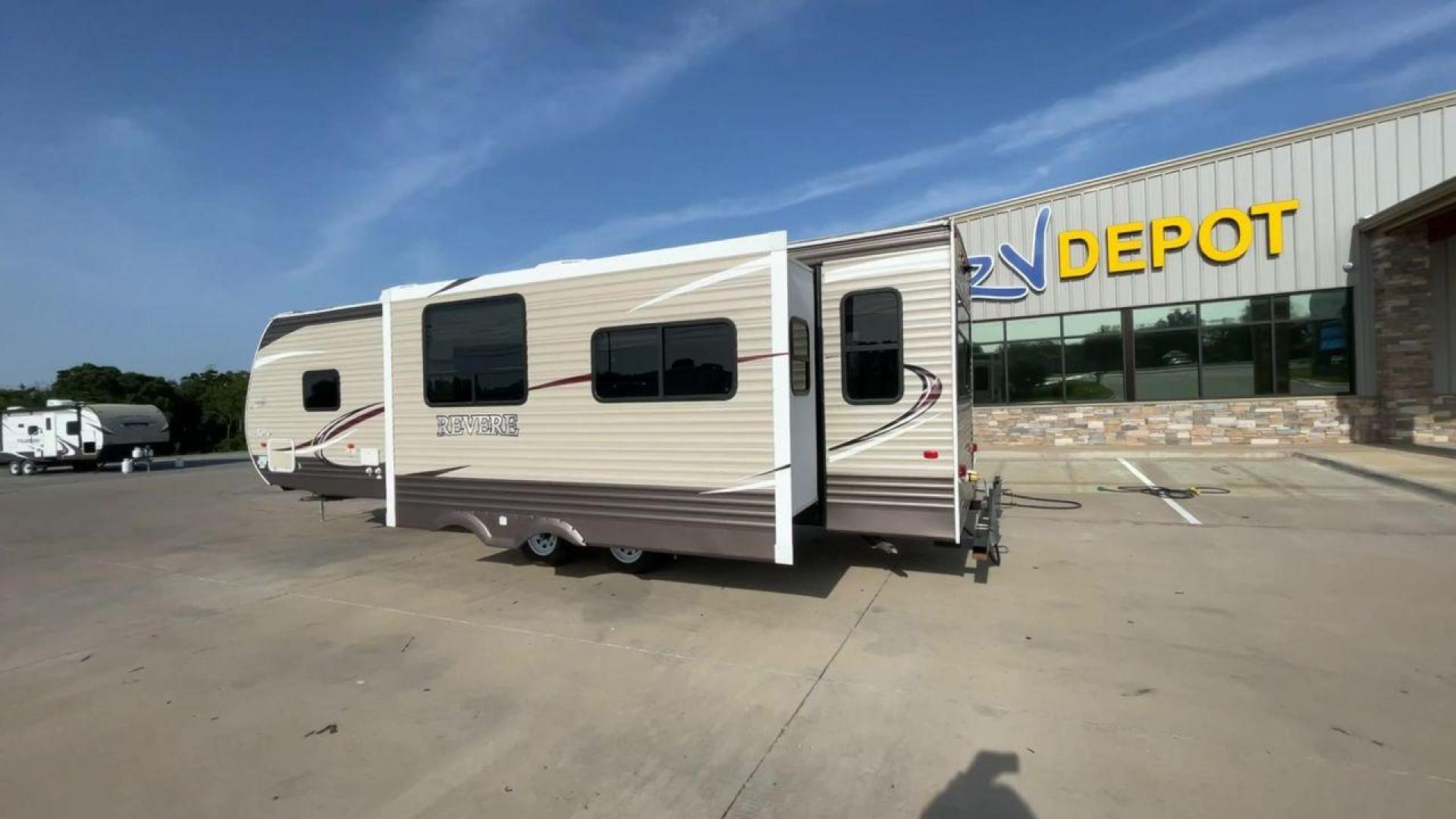 2018 FOREST RIVER SHASTA REVERE 27RL (5ZT2SHSB5JE) , located at 4319 N Main St, Cleburne, TX, 76033, (817) 678-5133, 32.385960, -97.391212 - Photo#7