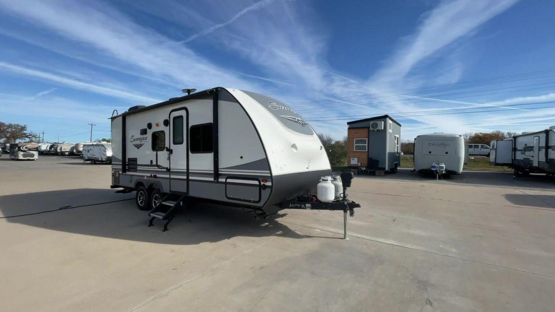 2018 FOREST RIVER SURVEYOR 201RBS (4X4TSVV27JL) , located at 4319 N Main St, Cleburne, TX, 76033, (817) 678-5133, 32.385960, -97.391212 - Photo#3