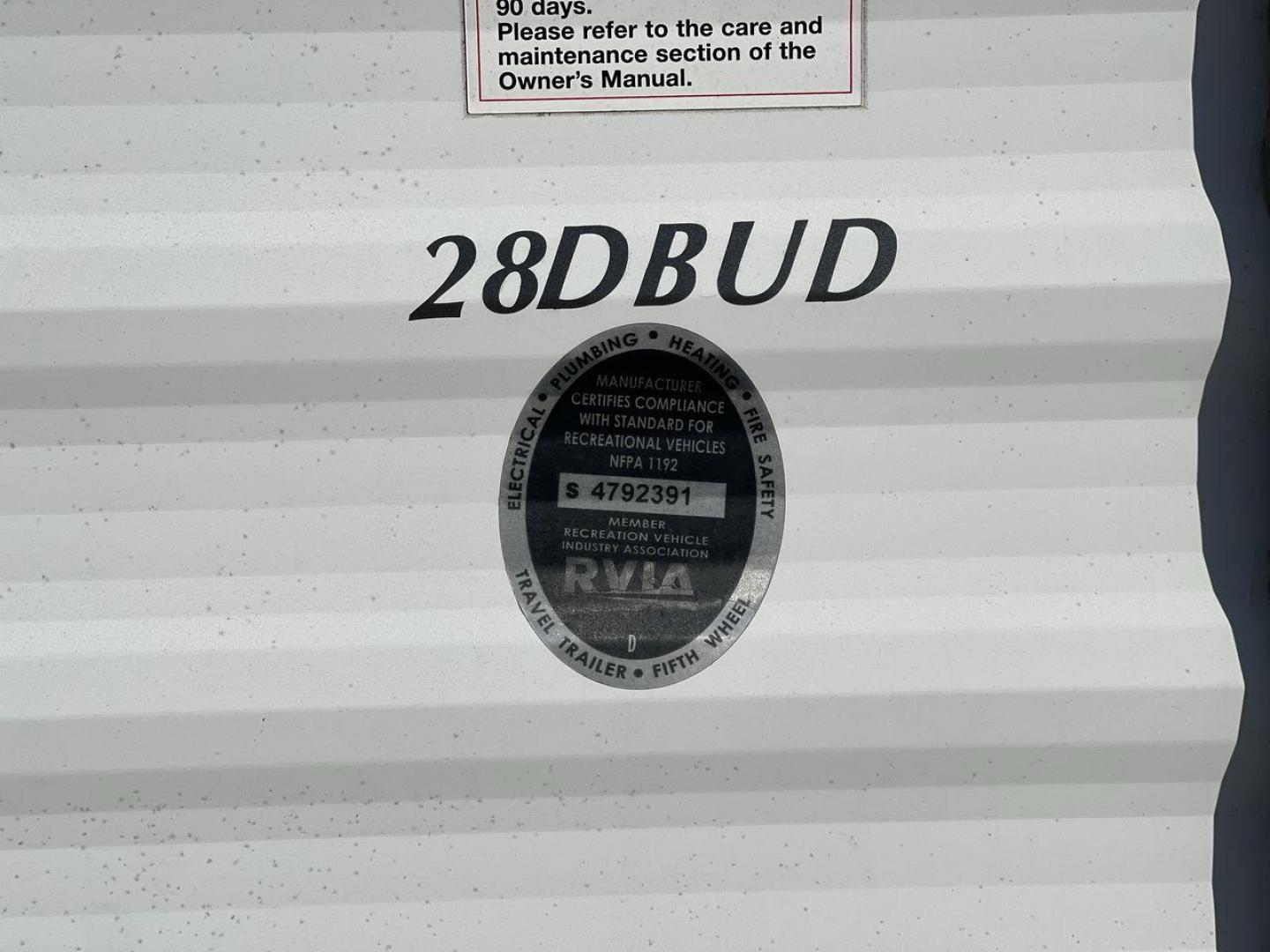 2018 FOREST RIVER WILDWOOD 28DBUD (4X4TWDD24JA) , Length: 29.5 ft. | Dry Weight: 6,223 lbs. | Slides: 1 transmission, located at 4319 N Main St, Cleburne, TX, 76033, (817) 678-5133, 32.385960, -97.391212 - With the 2018 Forest River Wildwood 28DBUD travel trailer, you can make everlasting experiences. This RV is a great option for families and adventurers looking for the ideal combination of amenities for an amazing camping trip. It is thoughtfully designed for comfort and convenience. The dimensio - Photo#22