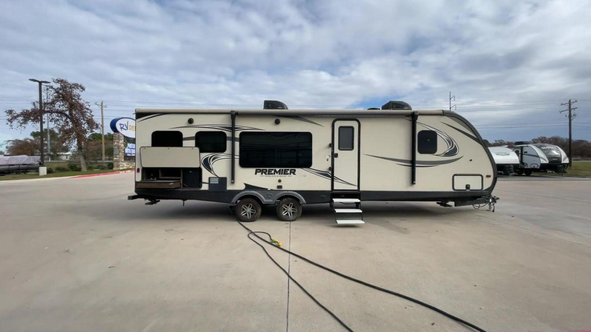 2018 BLACK KEYSTONE PREMIER 30RIPR (4YDT29R22JD) , Length: 35.42 ft. | Dry Weight: 6,675 lbs. | Gross Weight: 8,200 lbs. | Slides: 2 transmission, located at 4319 N Main St, Cleburne, TX, 76033, (817) 678-5133, 32.385960, -97.391212 - Photo#2