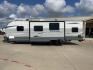 2018 GRAY TRAILMASTER 301TB - (1NL1G3428J1) , Length: 33.58 ft. | Dry Weight: 6,845 lbs. | Slides: 1 transmission, located at 4319 N Main St, Cleburne, TX, 76033, (817) 678-5133, 32.385960, -97.391212 - The 2018 Trailmaster 301TB Travel Trailer is the perfect balance of space and comfort for friends and families looking to hit the road for memorable adventures. Measuring 33.58 feet long and with a dry weight of 6,845 lbs, this travel trailer is spacious and light enough to tow comfortably. The layo - Photo#24