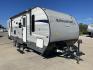 2019 GRAY GULF STREAM KINGSPORT 268BH (1NL1G302XK1) , Length: 29.5 ft. | Dry Weight: 5,220 lbs. | Slides: 1 transmission, located at 4319 N Main St, Cleburne, TX, 76033, (817) 678-5133, 32.385960, -97.391212 - This 2019 Gulf Stream Kingsport 268BH measures 29.5 feet long and 8 feet wide with a dry weight of 5,220 lbs. It has a payload capacity of 1,940 lbs. and a hitch weight of 660 lbs. It also comes equipped with automatic heating and cooling rated at 16,000 and 13,500 BTUs respectively. It also comes w - Photo#22