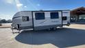 2019 GRAY GULF STREAM KINGSPORT 268BH (1NL1G302XK1) , Length: 29.5 ft. | Dry Weight: 5,220 lbs. | Slides: 1 transmission, located at 4319 N Main St, Cleburne, TX, 76033, (817) 678-5133, 32.385960, -97.391212 - This 2019 Gulf Stream Kingsport 268BH measures 29.5 feet long and 8 feet wide with a dry weight of 5,220 lbs. It has a payload capacity of 1,940 lbs. and a hitch weight of 660 lbs. It also comes equipped with automatic heating and cooling rated at 16,000 and 13,500 BTUs respectively. It also comes w - Photo#6