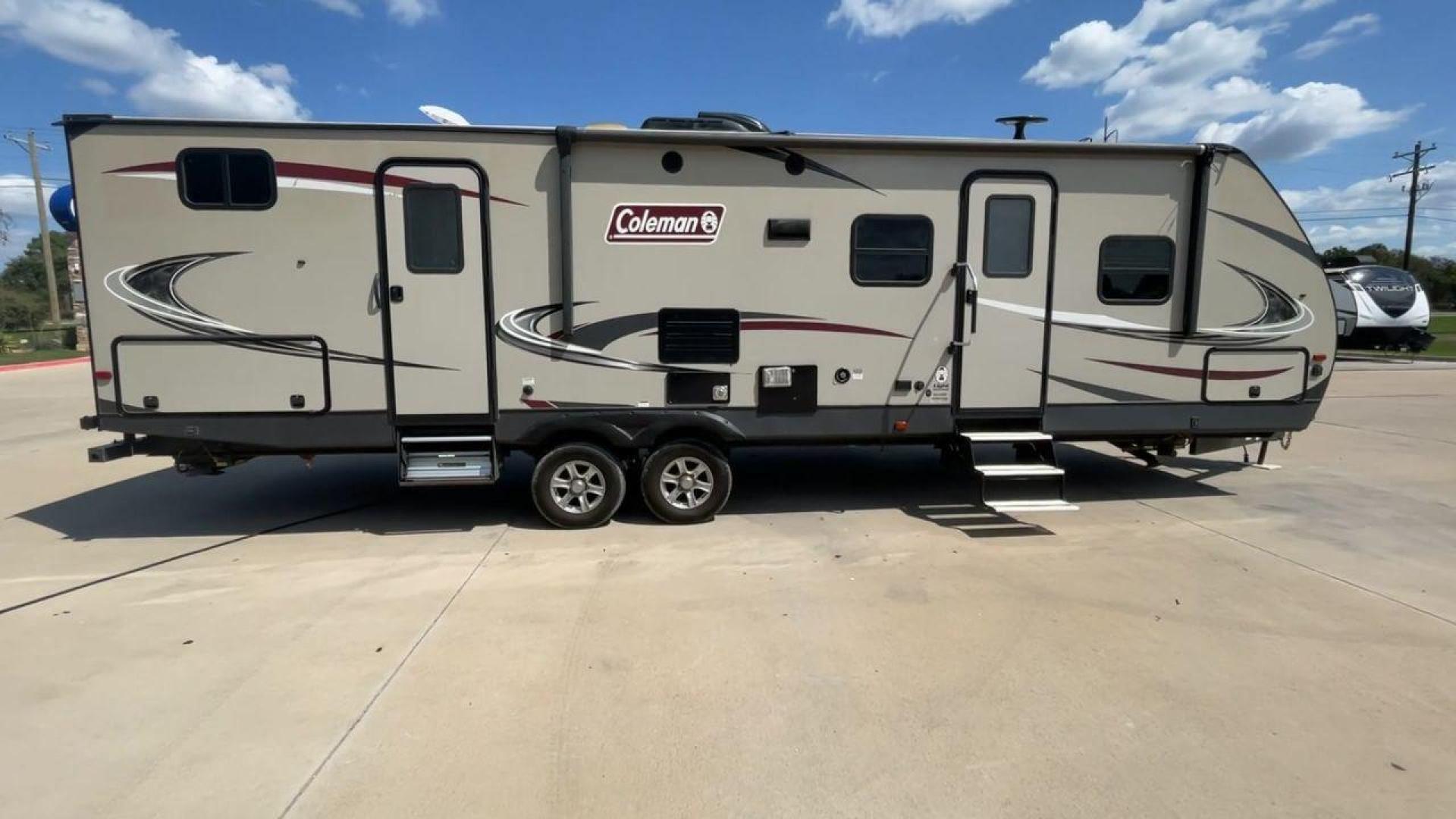 2019 KEYSTONE COLEMAN 3015BH (4YDT3012XKM) , Length: 34.75 ft. | Dry Weight: 7,211 lbs. | Slides: 2 transmission, located at 4319 N Main St, Cleburne, TX, 76033, (817) 678-5133, 32.385960, -97.391212 - Photo#2