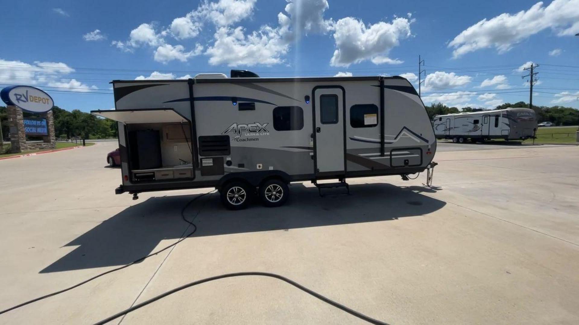 2020 COACHMEN APEX 215RBK (5ZT2CXLB5LL) , located at 4319 N Main St, Cleburne, TX, 76033, (817) 678-5133, 32.385960, -97.391212 - Photo#2