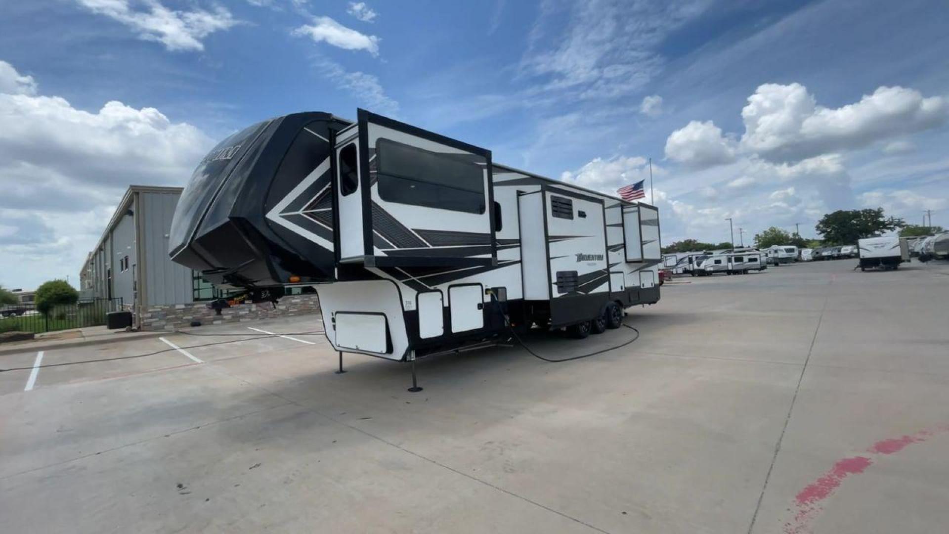 2020 GRAND DESIGN MOMENTUM 376TH (573FM4330L1) , located at 4319 N Main St, Cleburne, TX, 76033, (817) 678-5133, 32.385960, -97.391212 - Photo#5