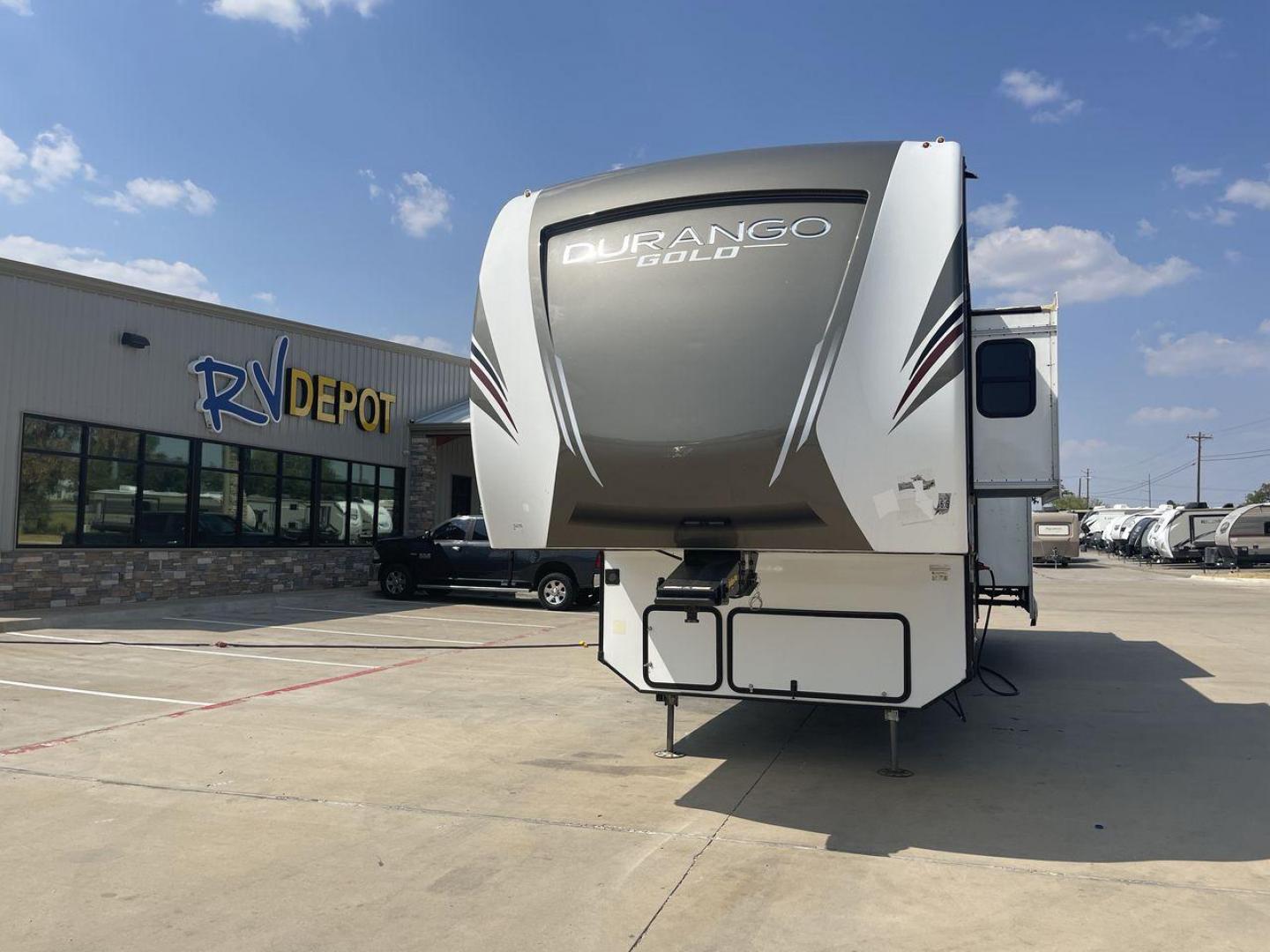 2020 K-Z DURANGO GOLD 366FBT (4EZFV4026L6) , Length: 39.83 ft. | Dry Weight: 11,470 lbs. | Gross Weight: 14,500 lbs. | Slides: 3 transmission, located at 4319 N Main St, Cleburne, TX, 76033, (817) 678-5133, 32.385960, -97.391212 - Looking for the perfect RV to explore the local driving highlights around Cleburne, TX? Look no further than this 2020 K-Z Durango Gold 366FBT available at RV Depot in Cleburne, TX. With its luxurious features and spacious design, this fifth wheel rear living vehicle is perfect for those who want to - Photo#0