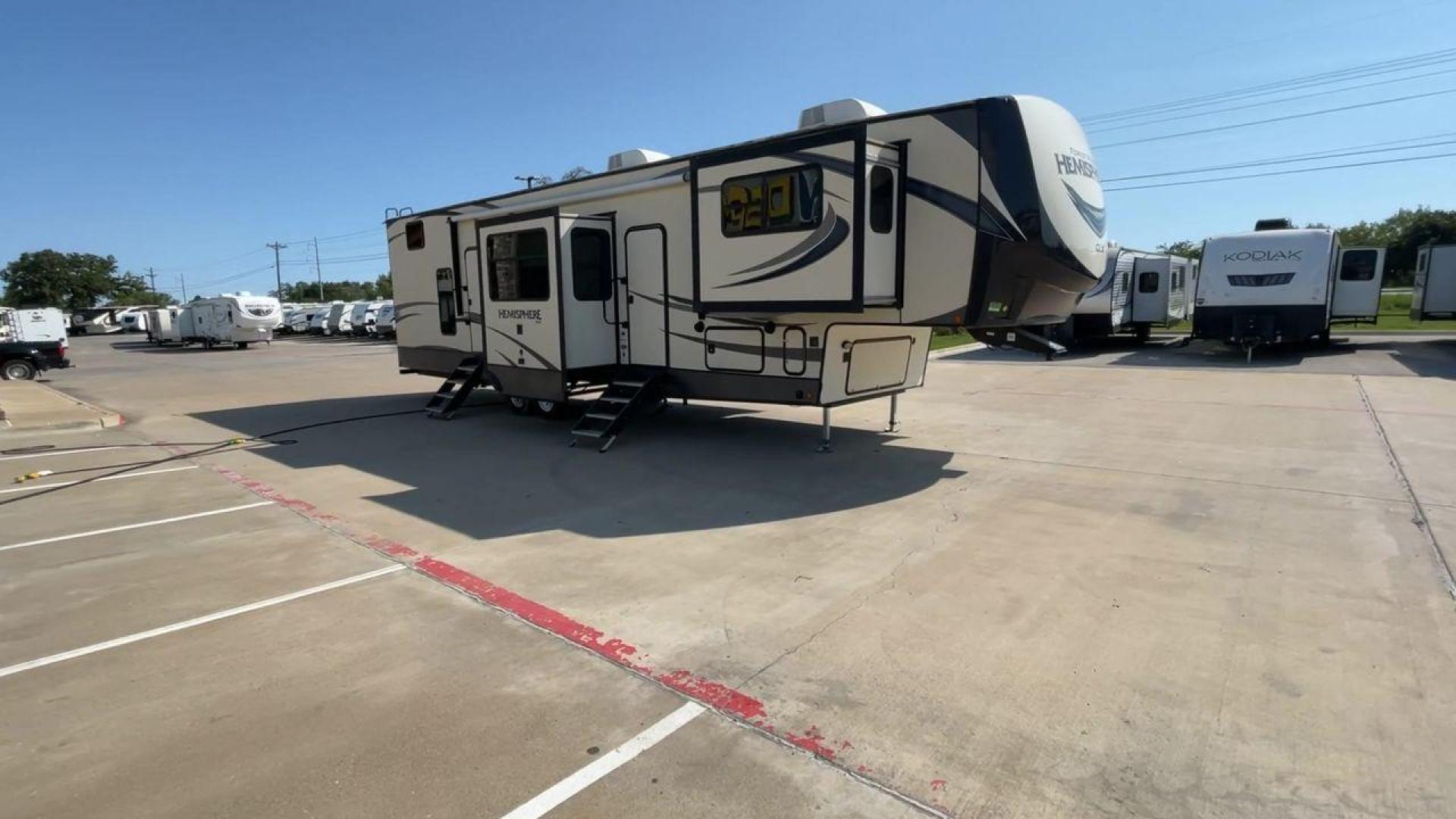 2020 WHITE SALEM HEMISPHERE GLX378FL - (4X4FSBP23LV) , Length: 43.42 ft. | Dry Weight: 11,589 lbs. | Slides: 5 transmission, located at 4319 N Main St, Cleburne, TX, 76033, (817) 678-5133, 32.385960, -97.391212 - The 2020 Salem Hemisphere GLX378F is a luxurious fifth wheel that stands out with its expansive design and premium features. With an impressive length of 43 feet and five slides, this model ensures a spacious and inviting living space that redefines the concept of comfort on the road. The dual entry - Photo#3