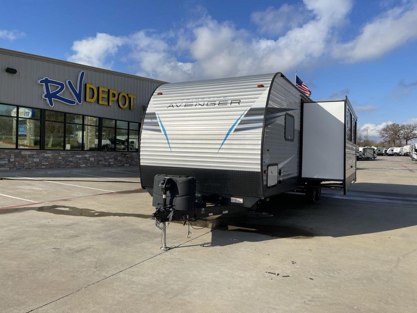 2021 FOREST RIVER AVENGER 27DBS (5ZT2AVSB3MB) , Length: 33.5 ft. | Dry Weight: 6,652: lbs | Slides: 1 transmission, located at 4319 N Main St, Cleburne, TX, 76033, (817) 678-5133, 32.385960, -97.391212 - Experience the ultimate in camping luxury with the 2021 Forest River Avenger 27DBS. This meticulously crafted travel trailer is designed to provide unforgettable and relaxing outdoor adventures. This model, measuring 33.5 feet in length, is designed to accommodate both families and adventure enthusi - Photo#0