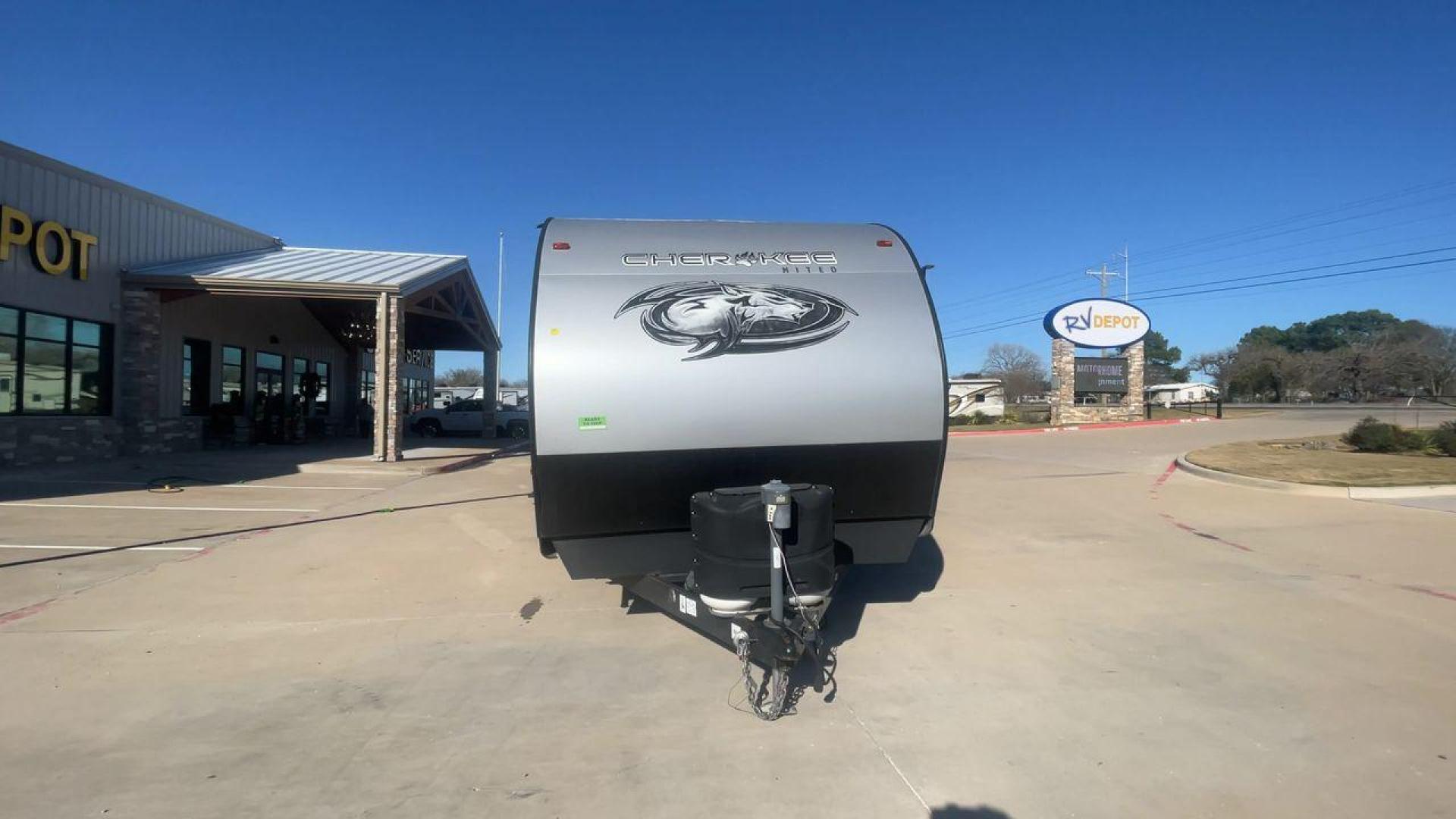 2021 FOREST RIVER CHEROKEE 306MM (4X4TCKG29MX) , Length: 39.92 ft. | Dry Weight: 8,578 lbs. | Gross Weight: 11,100 lbs. | Slides: 3 transmission, located at 4319 N Main St, Cleburne, TX, 76033, (817) 678-5133, 32.385960, -97.391212 - The 2021 Forest River Cherokee 306MM is a spacious and stylish travel trailer, ideal for families or couples who enjoy both relaxation and entertainment on the road. Its rear living area design and premium features make it a standout choice for extended adventures or weekend getaways. The dimensions - Photo#4