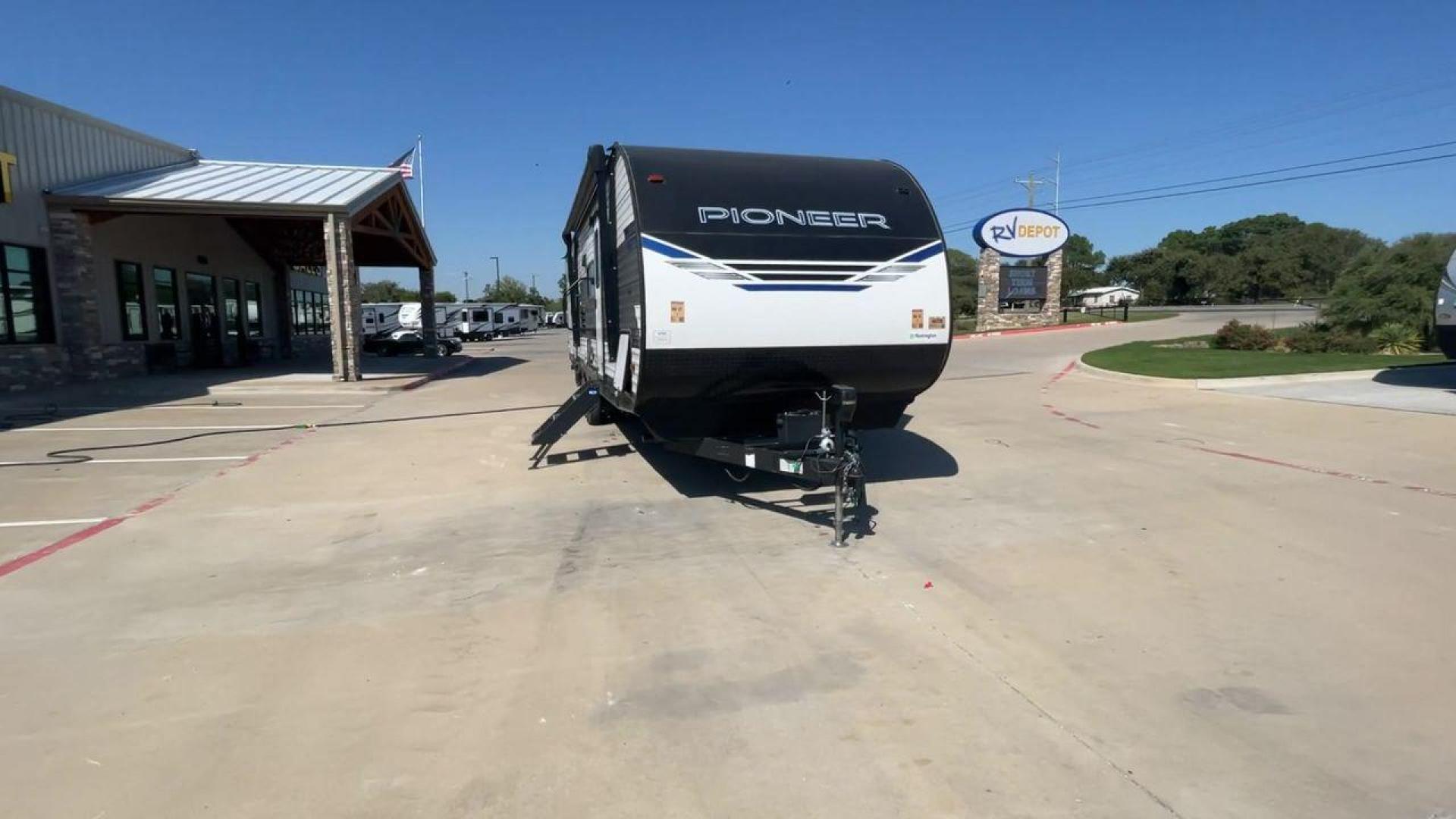 2021 HEARTLAND PIONEER DS320 (5SFPB3725ME) , Length: 37.42 ft. | Dry Weight: 7,696 lbs. | Gross Weight: 9,000 lbs. | Slides: 2 transmission, located at 4319 N Main St, Cleburne, TX, 76033, (817) 678-5133, 32.385960, -97.391212 - The 2021 Heartland Pioneer DS320 is a spacious and well-designed travel trailer, perfect for large families or group trips. Measuring 37.42 feet in length with a dry weight of 7,696 lbs. and a gross weight of 9,000 lbs., this unit is built for comfortable travel while maintaining a manageable towing - Photo#4