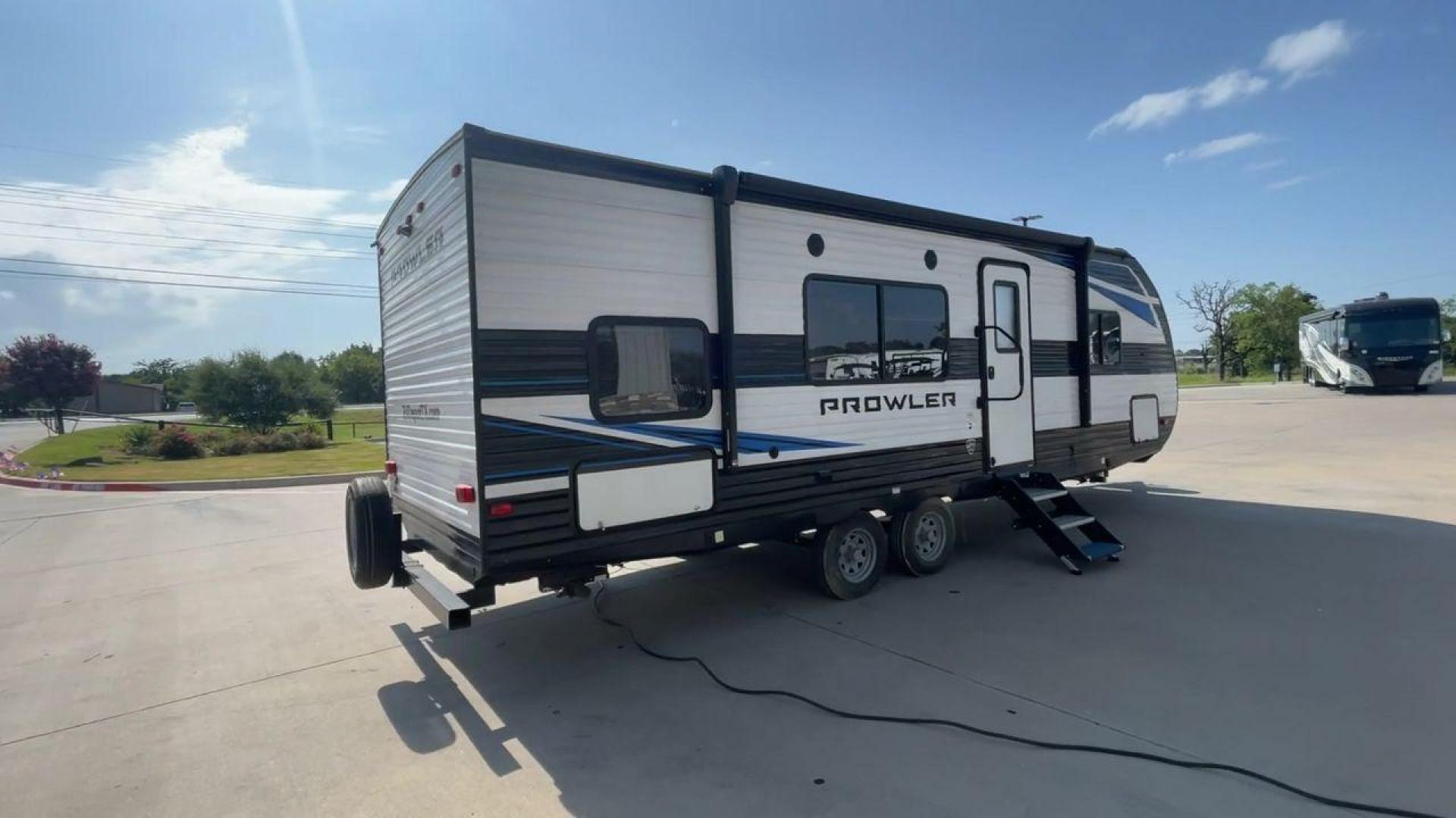 2021 BLACK HEARTLAND PROWLER 250BH (5SFPB292XME) , located at 4319 N Main St, Cleburne, TX, 76033, (817) 678-5133, 32.385960, -97.391212 - Photo#1