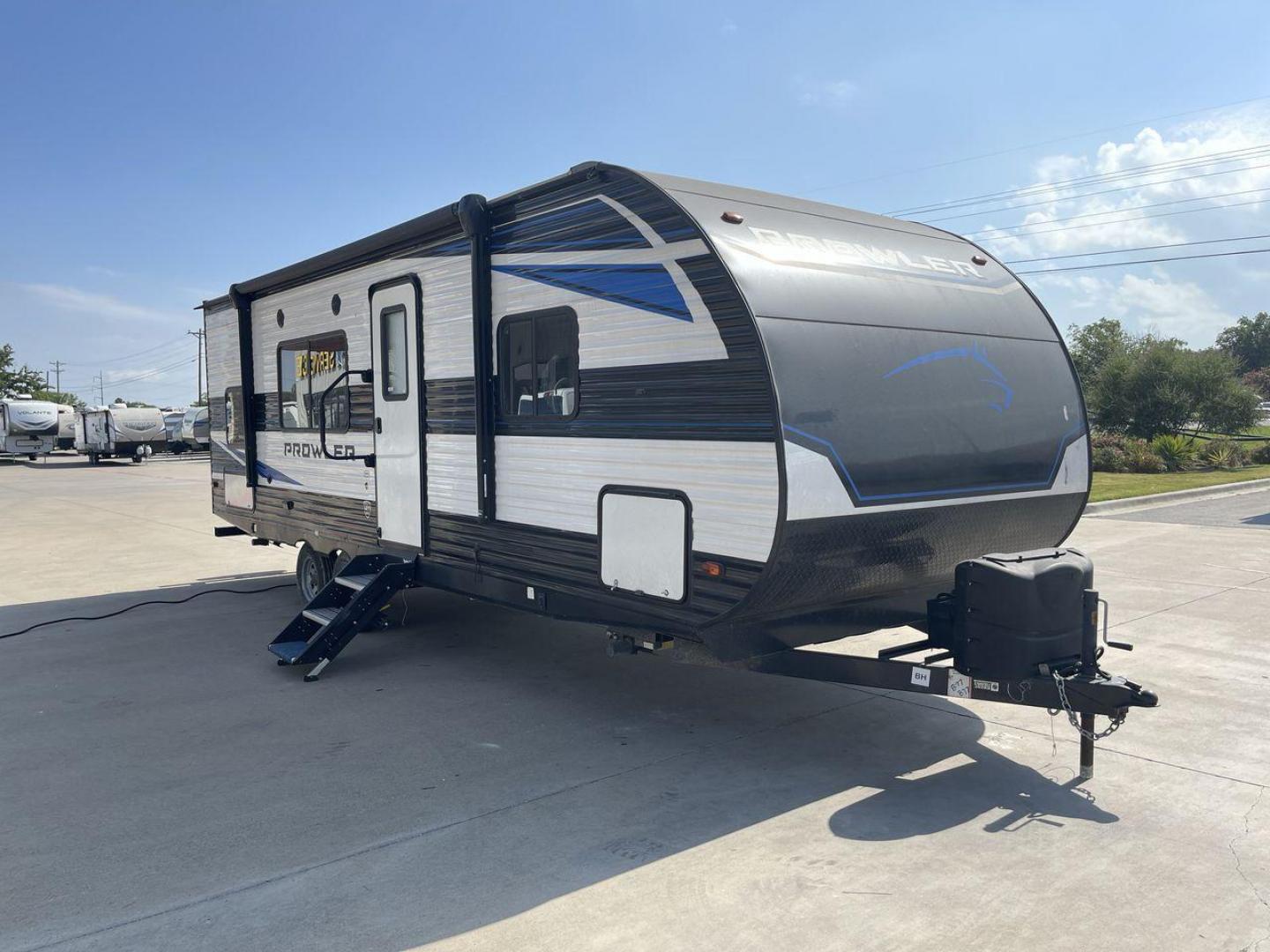 2021 BLACK HEARTLAND PROWLER 250BH (5SFPB292XME) , located at 4319 N Main St, Cleburne, TX, 76033, (817) 678-5133, 32.385960, -97.391212 - Photo#22