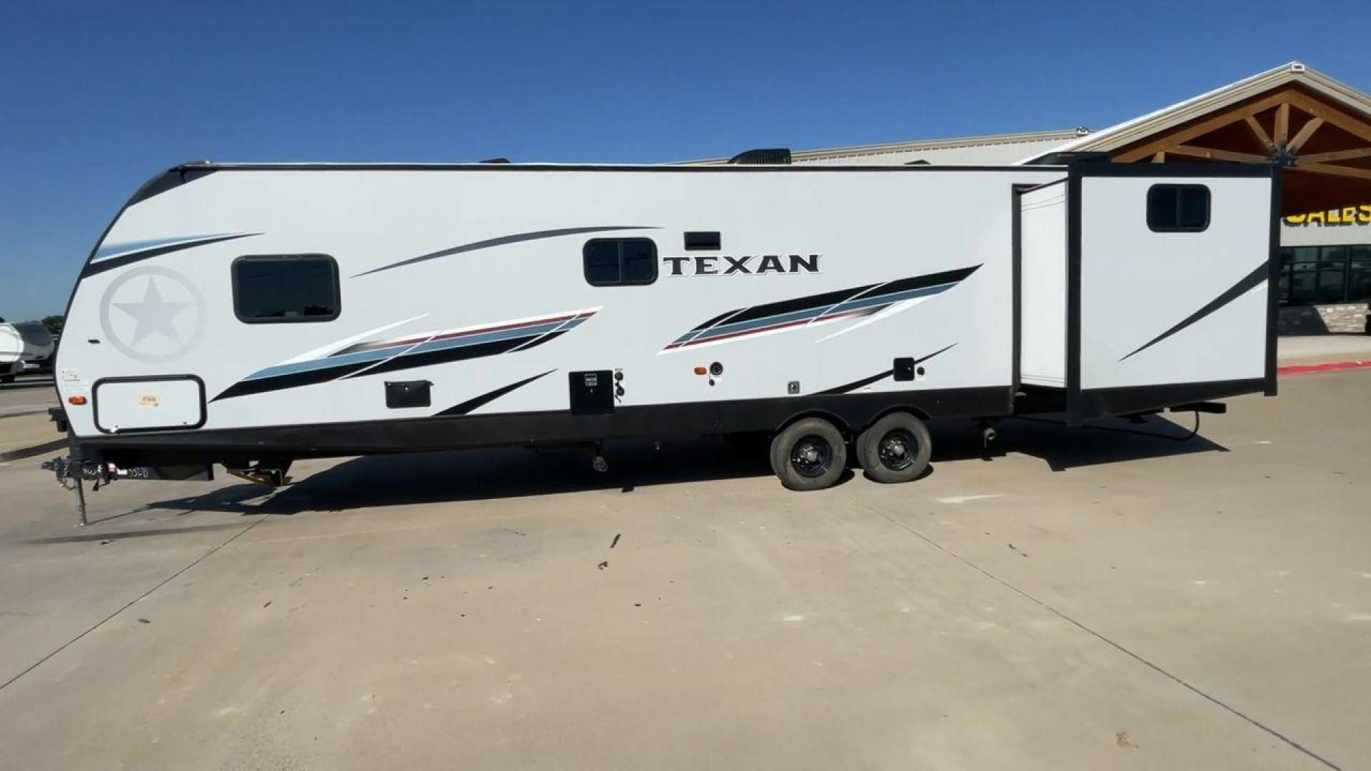 2021 KEYSTONE TEXAN 33DB (4YDT33D22M6) , located at 4319 N Main St, Cleburne, TX, 76033, (817) 678-5133, 32.385960, -97.391212 - The 2021 Keystone Texan 33DB is an exceptional travel trailer that combines luxury, comfort, and practicality. Measuring 37 feet in length, this RV provides ample space for all your travel needs. The exterior is equipped with a rear, solid ladder for roof access, ensuring convenience for maintenance - Photo#6