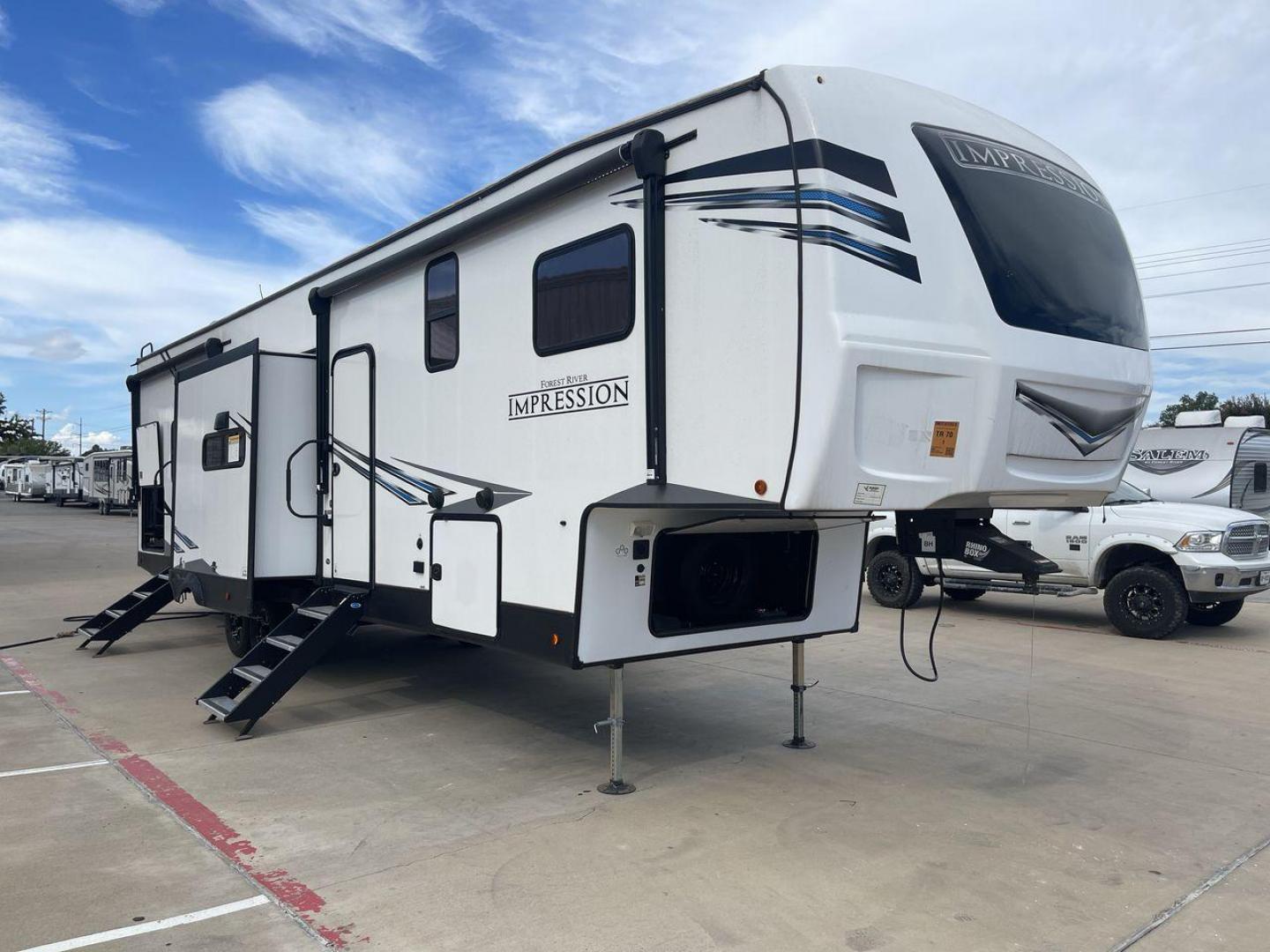 2022 FOREST RIVER IMPRESSION 330BH (5ZT3MPYB4ND) , Length: 41 ft. | Dry Weight: 10,433 lbs. | Gross Weight: 14,165 lbs. | Slides: 3 transmission, located at 4319 N Main St, Cleburne, TX, 76033, (817) 678-5133, 32.385960, -97.391212 - Photo#23