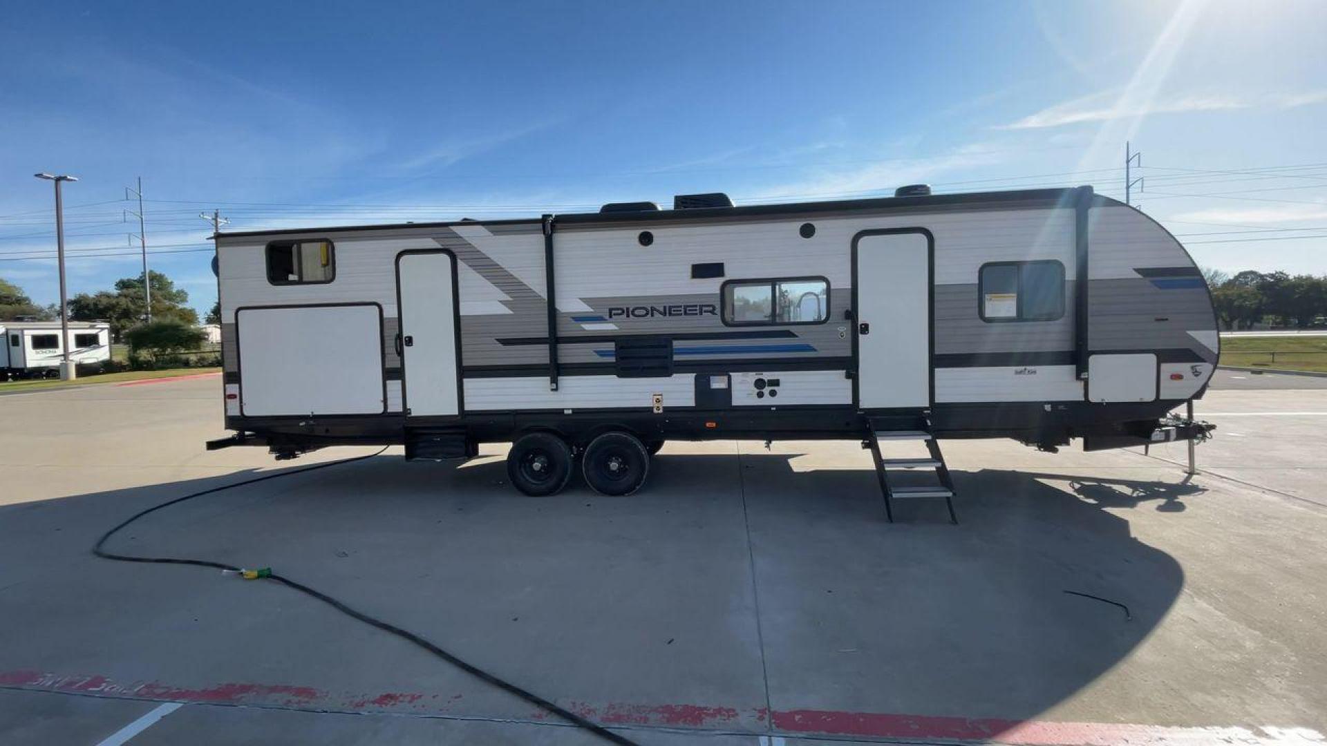 2022 HEARTLAND PIONEER DS320 (5SFPB3725NE) , Length: 37.36 ft. | Dry Weight: 7,696 lbs. | Gross Weight: 9,000 lbs. | Slides: 2 transmission, located at 4319 N Main St, Cleburne, TX, 76033, (817) 678-5133, 32.385960, -97.391212 - Photo#2