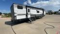 2022 HEARTLAND TRAIL RUNNER 31DB (5SFEB3722NE) , Length: 36.92 ft. | Dry Weight: 7,040 lbs. | Gross Weight: 9,642 lbs. | Slides: 1 transmission, located at 4319 N Main St, Cleburne, TX, 76033, (817) 678-5133, 32.385960, -97.391212 - Photo#1