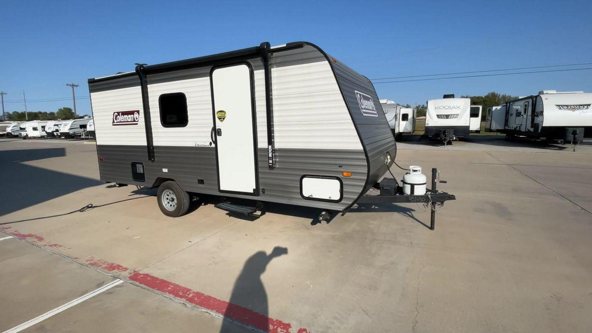 2023 DUTCHMEN COLEMAN 17B (4YDTCMG12PJ) , Length: 21.42 ft. | Dry Weight: 3,078 lbs. transmission, located at 4319 N Main St, Cleburne, TX, 76033, (817) 678-5133, 32.385960, -97.391212 - Photo#3