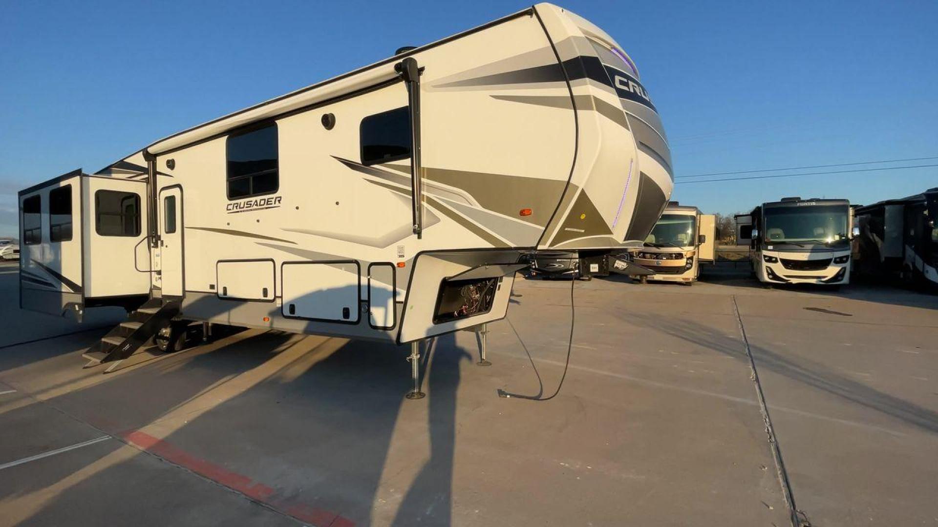 2023 FOREST RIVER CRUSADER 382MBH (5ZT3CS3B5PG) , Length: 43.42 ft. | Dry Weight: 13,106 lbs. | Gross Weight: 16,298 lbs. | Slides: 4 transmission, located at 4319 N Main St, Cleburne, TX, 76033, (817) 678-5133, 32.385960, -97.391212 - Photo#3