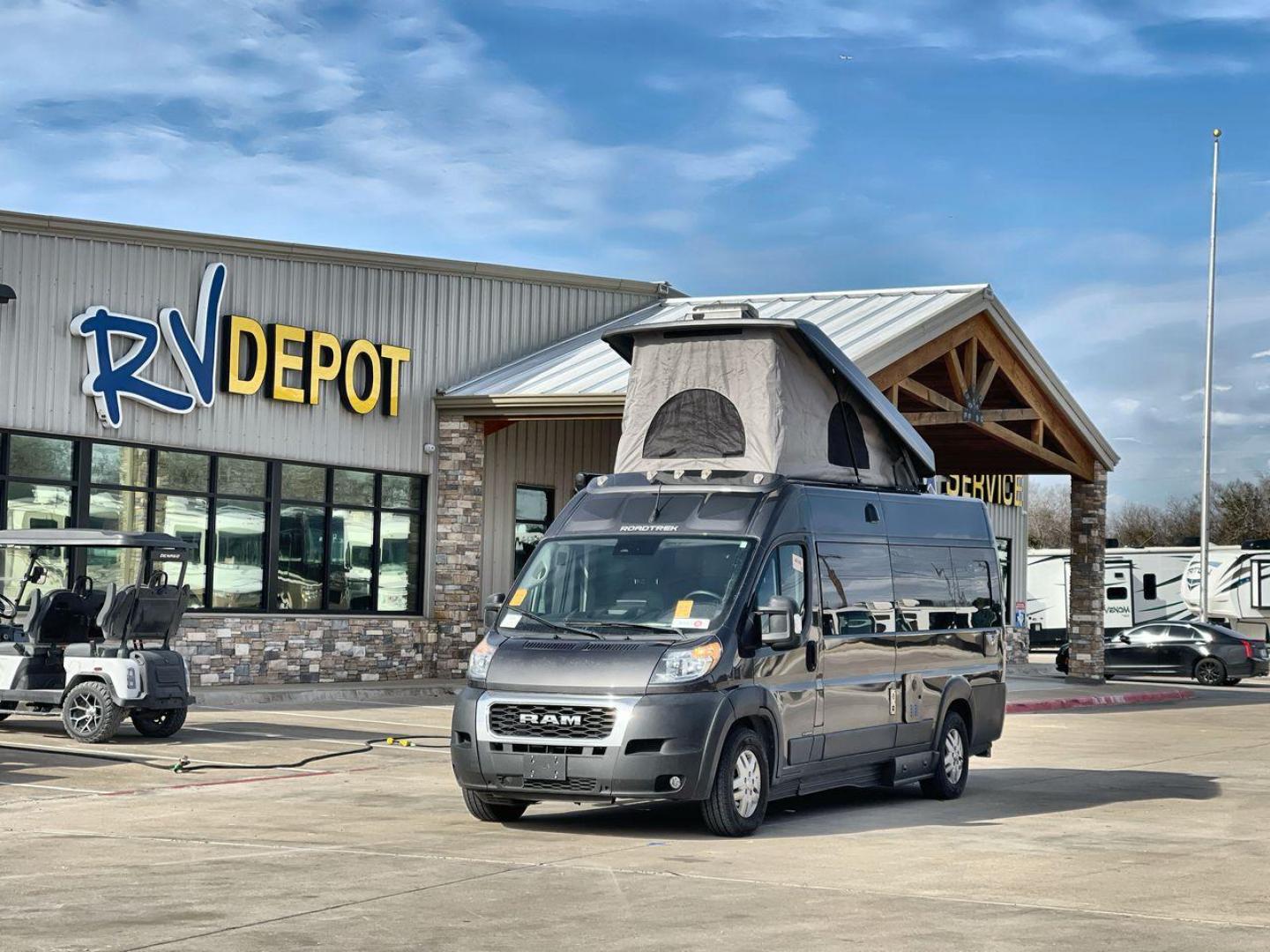 2023 ROADTREK 190 PROMASTER (3C6MRVJGXNE) , located at 4319 N Main St, Cleburne, TX, 76033, (817) 678-5133, 32.385960, -97.391212 - Photo#0