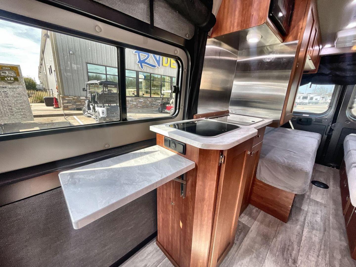 2023 ROADTREK 190 PROMASTER (3C6MRVJGXNE) , located at 4319 N Main St, Cleburne, TX, 76033, (817) 678-5133, 32.385960, -97.391212 - Photo#14