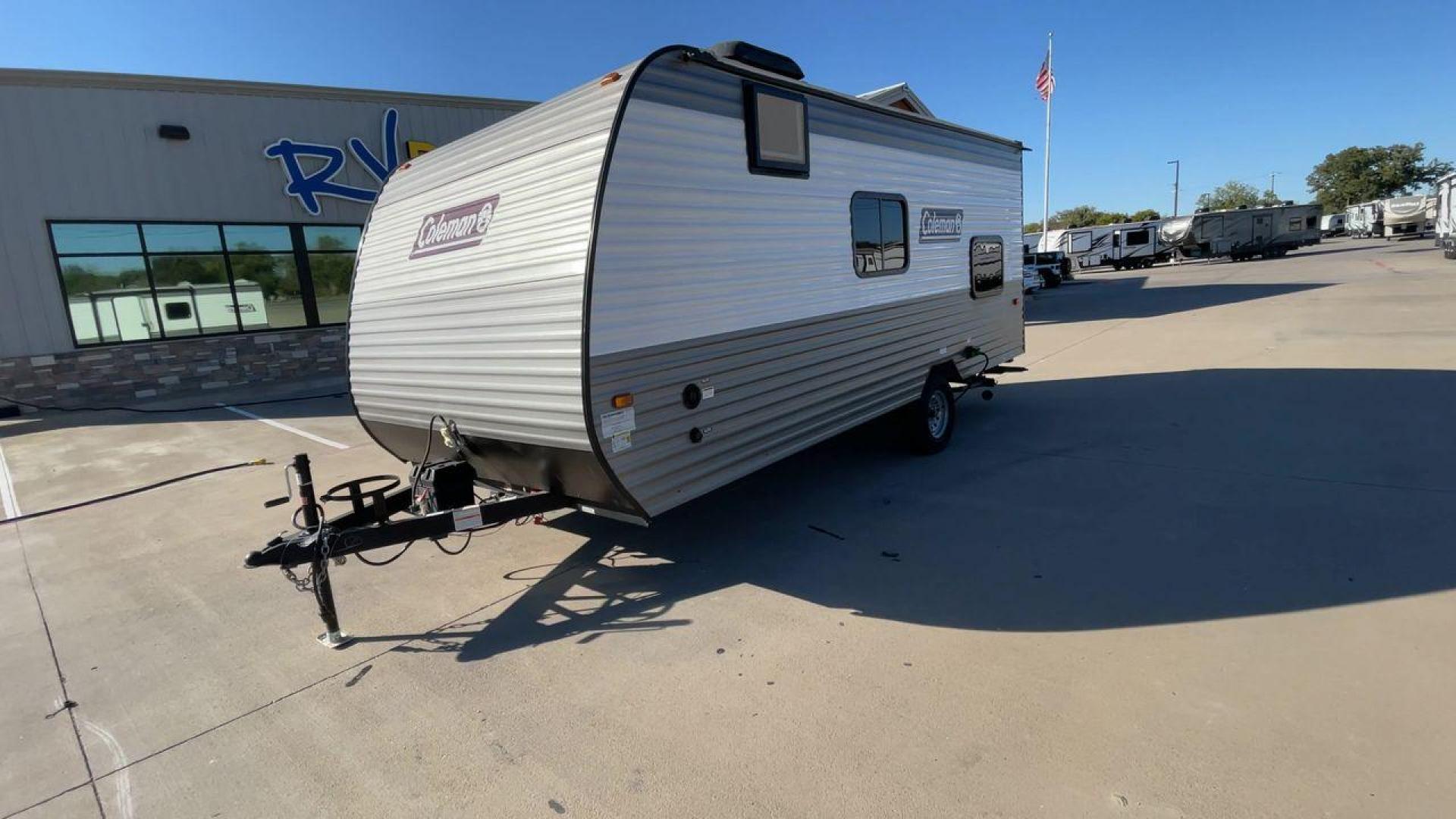 2024 DUTCHMEN COLEMAN 17B (4YDTCMG10RH) , Length: 21.42 ft. | Dry Weight: 2,985 lbs. transmission, located at 4319 N Main St, Cleburne, TX, 76033, (817) 678-5133, 32.385960, -97.391212 - The 2024 Dutchmen Coleman 17B is a compact and lightweight travel trailer, designed to provide a comfortable yet portable camping experience. Measuring 21.42 feet in length and weighing 2,985 pounds, this RV is perfect for travelers seeking convenience and ease of towing. The exterior features a sle - Photo#5