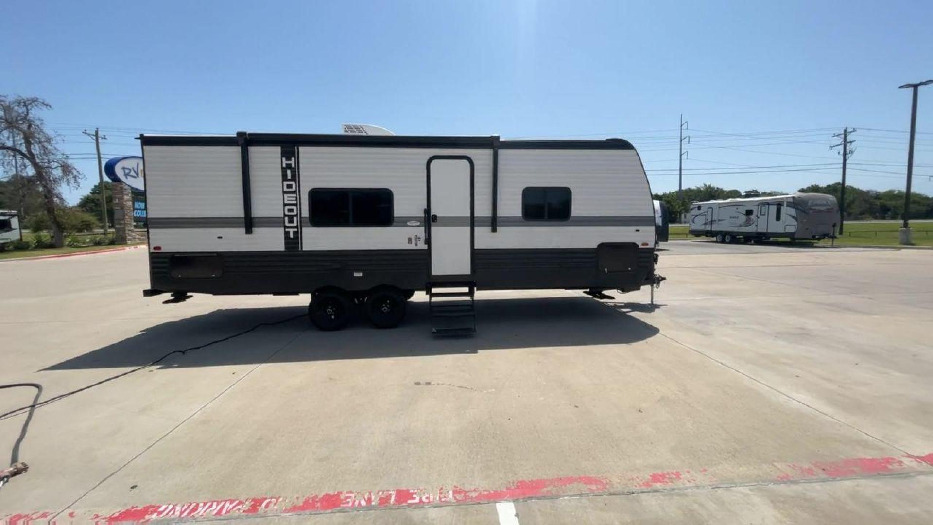 2024 KEYSTONE HIDEOUT 240BH (4YDTH1L21R7) , Length: 28.83 ft. | Gross Weight: 7,600 lbs transmission, located at 4319 N Main St, Cleburne, TX, 76033, (817) 678-5133, 32.385960, -97.391212 - Photo#2