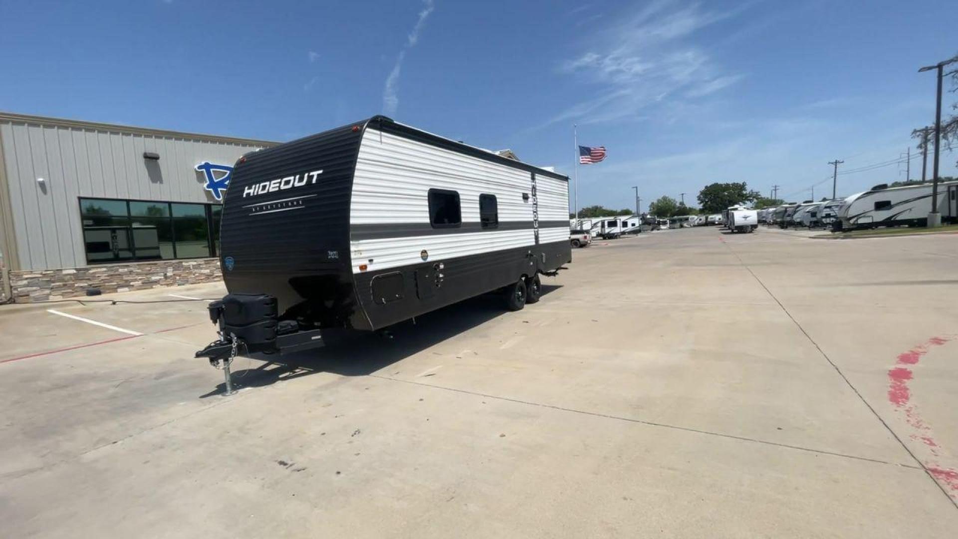 2024 KEYSTONE HIDEOUT 240BH (4YDTH1L21R7) , Length: 28.83 ft. | Gross Weight: 7,600 lbs transmission, located at 4319 N Main St, Cleburne, TX, 76033, (817) 678-5133, 32.385960, -97.391212 - Photo#5