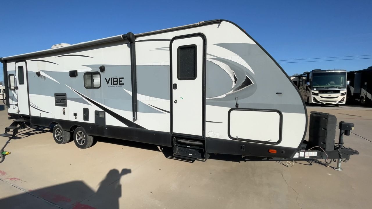 2017 FOREST RIVER VIBE 277RLS bumper pull RV
