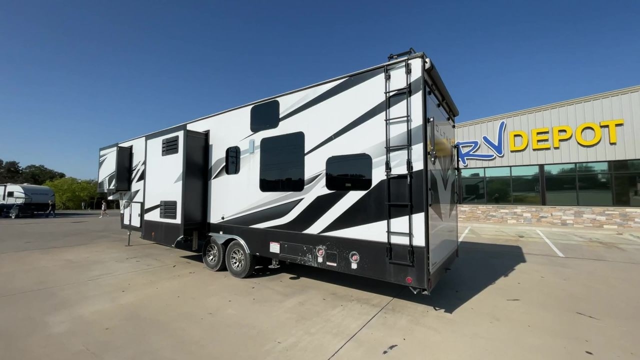 RV - TOY HAULER - 2021 KEYSTONE VOLTAGE 3615 - 67845