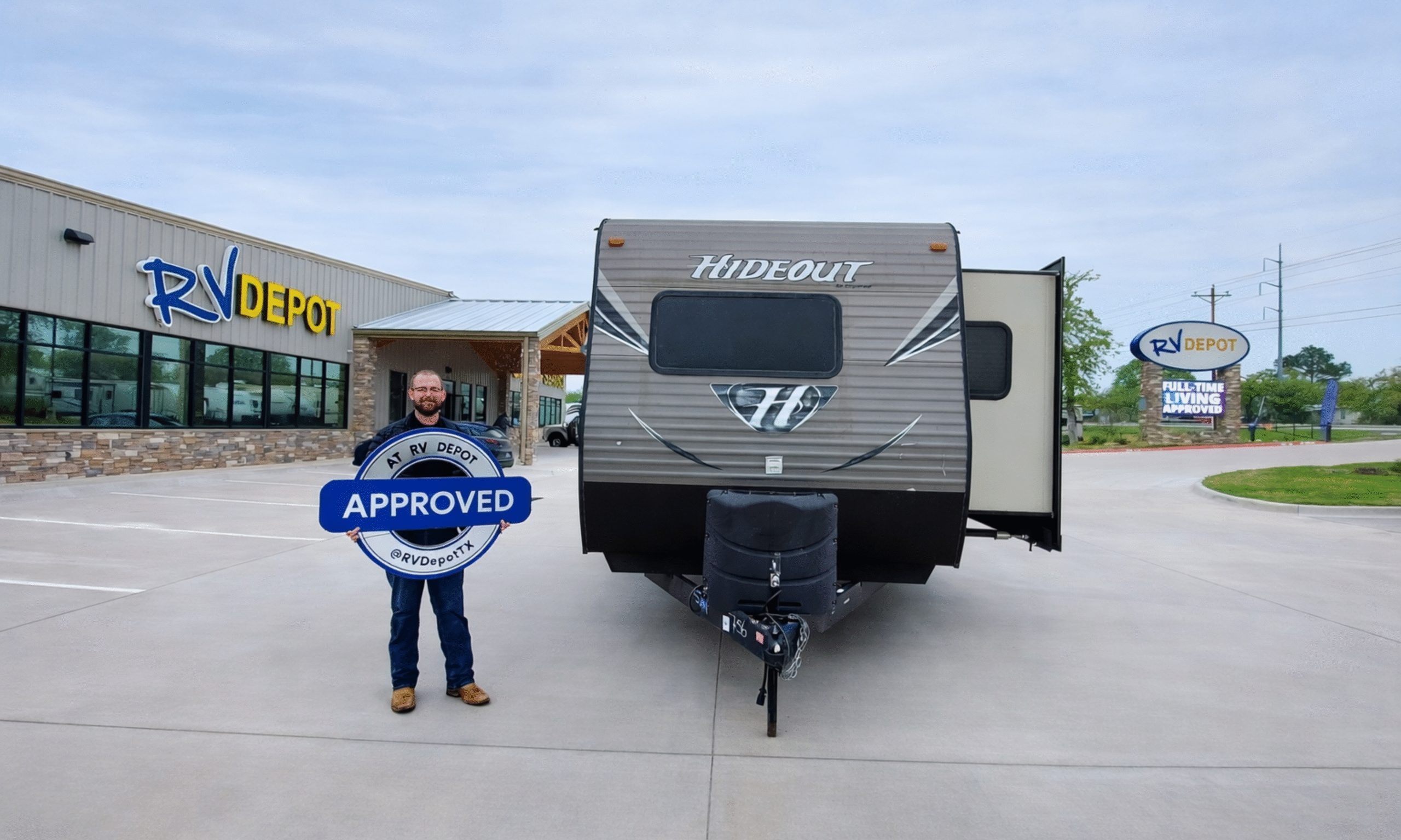 RV Depot Employee Dean 