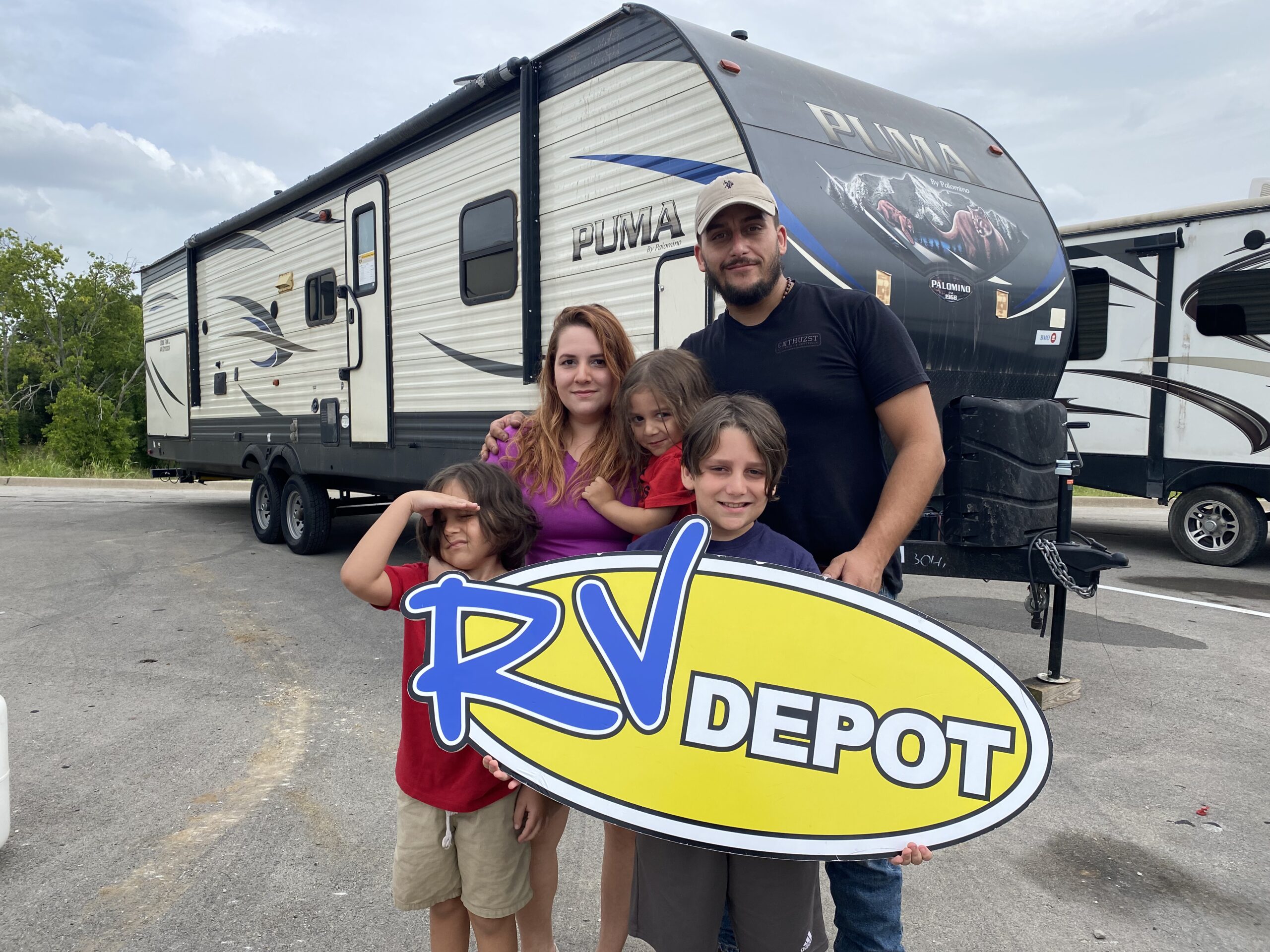 RV Depot - Happy Camper Aceveclo scaled Happy Campers